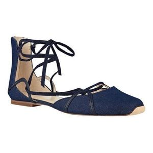 Nine West Zoona size 10 navy lace up